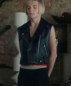 Shop Betty Geek Girl Black Vest