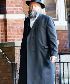 Shop Vincent D’Onofrio Caught Stealing Coat