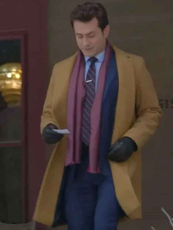 Buy A Royal Christmas Tail 2025 Jonathan Stoddard Coat