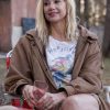 Buy Mira Sorvino Signing Tony Raymond Sandra Henderson Leather Jacket