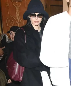 NYC-2026-Kendall-Jenner-Black-Wool-Coat
