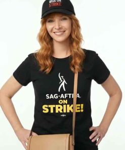 Shop The Comeback Lisa Kudrow SAG AFTRA on Strike Black T-Shirt