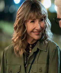 Shop A Man on the Inside S02 Mary Steenburgen Green Jacket
